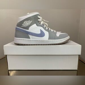 Jordan 1 Mid Wolf Grey Aluminum Women's 11 /‎ Men's 9.5 BQ6472-105